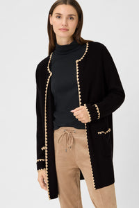 Foulard léopard avec bordures effilochées