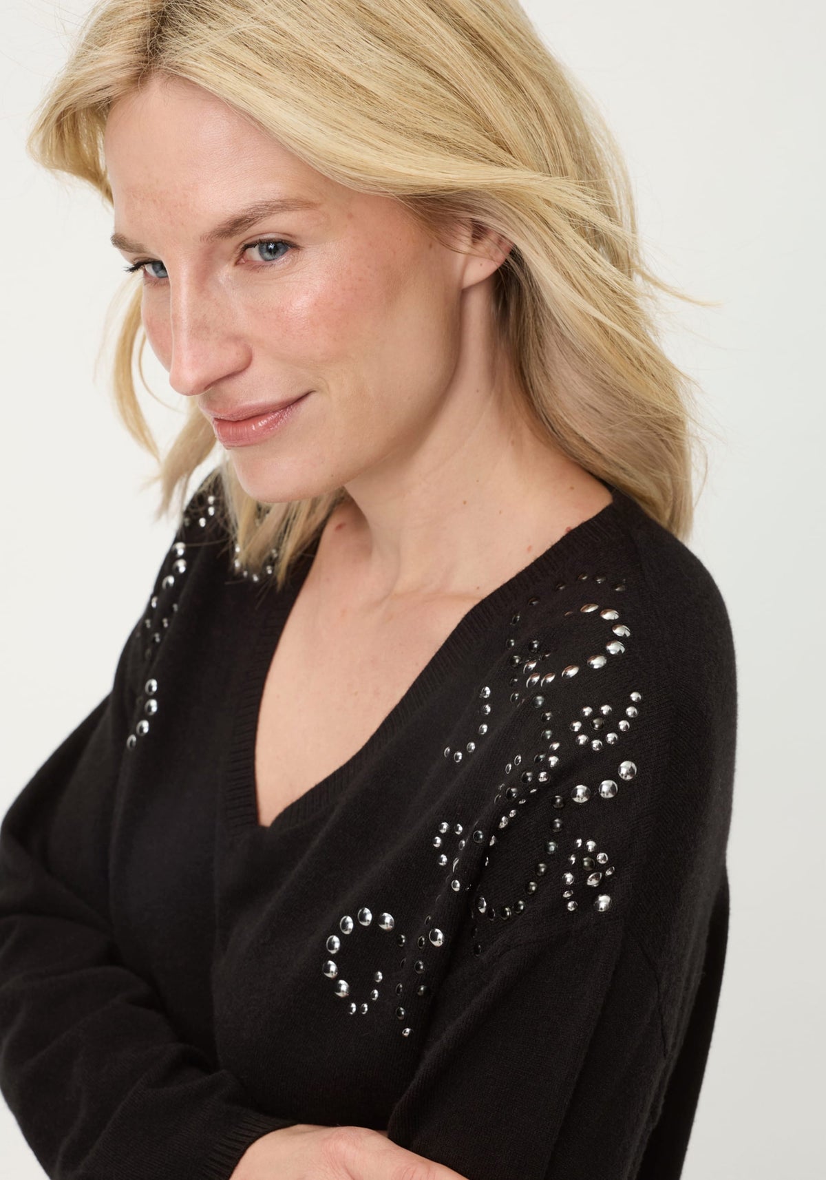 Pull en jauge fine avec ornements