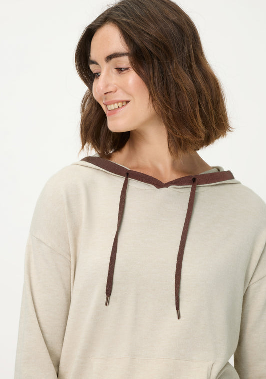 Pull à capuche en tricot avec rayures