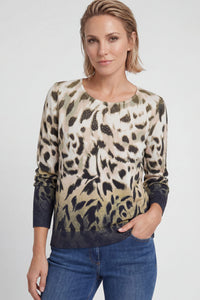 Pull à motif animalier orné de décorations