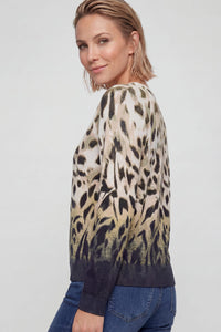 Pull à motif animalier orné de décorations
