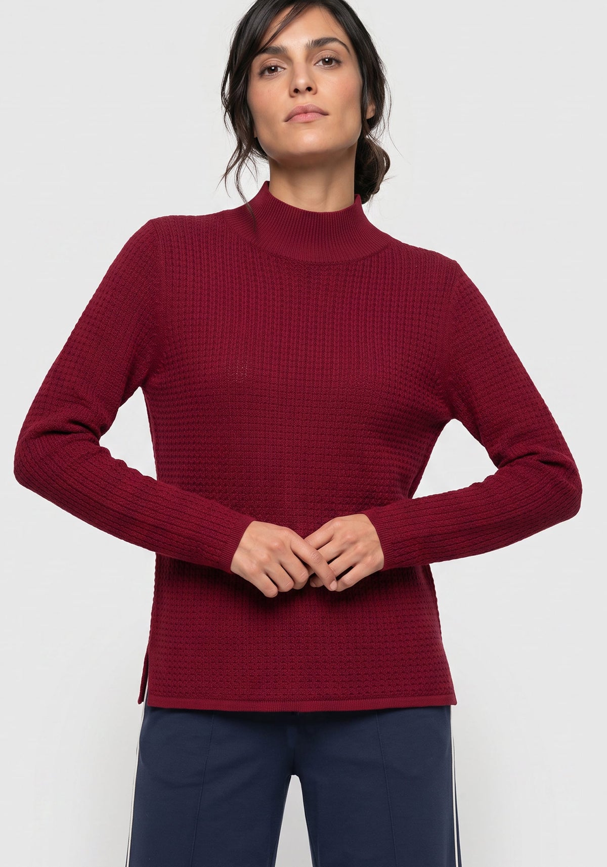 Pull à col montant « Stitch Interest »