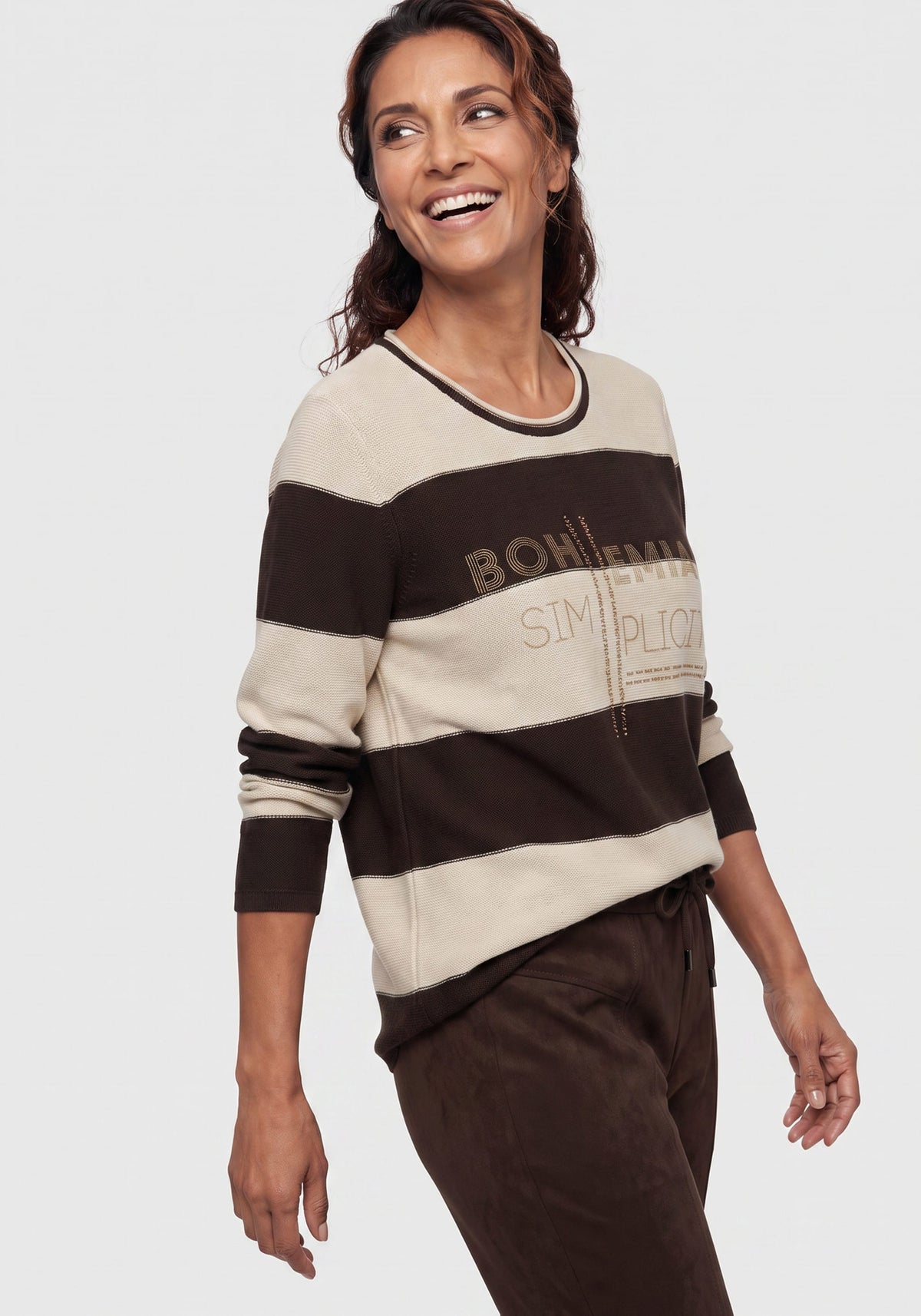 Pull à rayures et imprimé