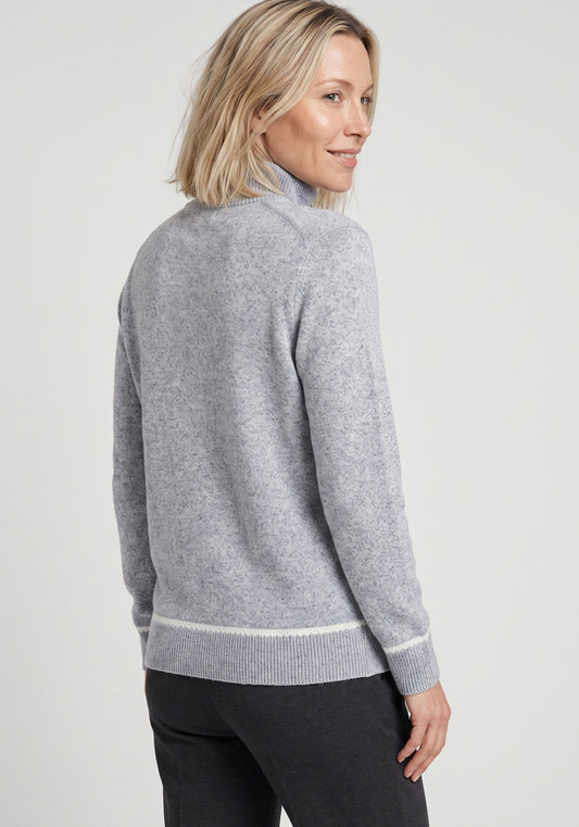 Pull à col zippé sur un quart de longueur