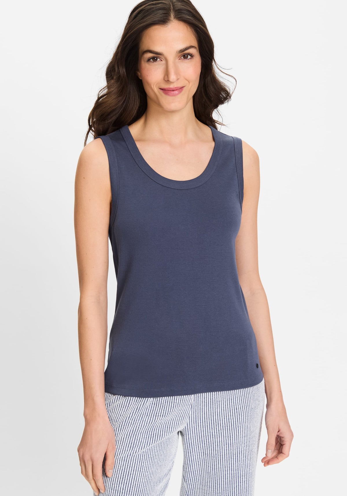 Round Neck Sleeveless Shell