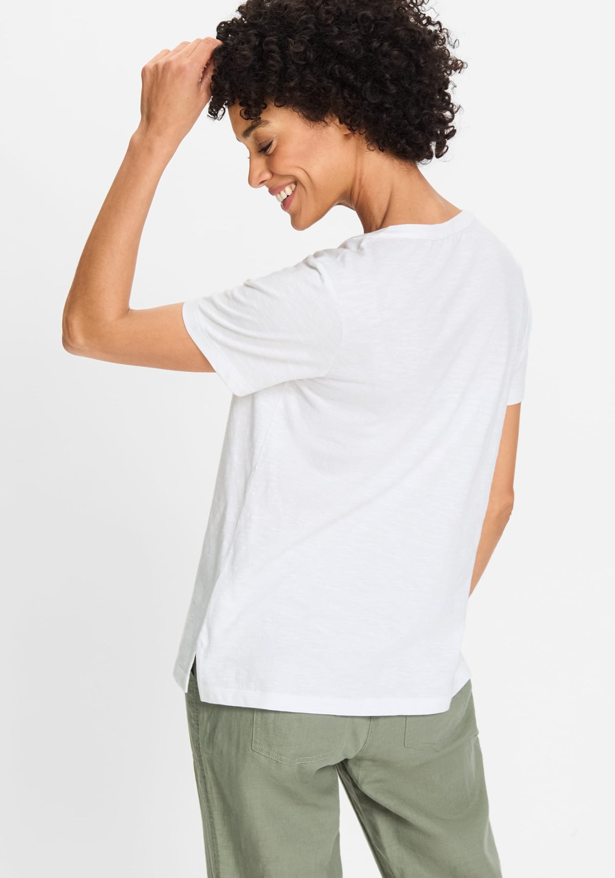 T-Shirt à col fendu avec broderie