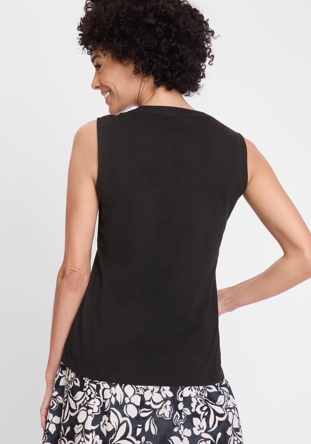 Top sans manches avec détails brodés