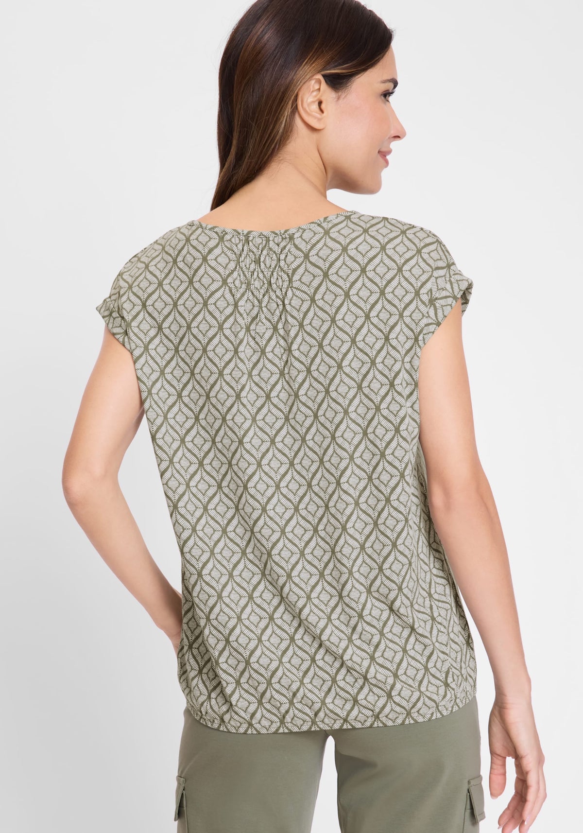 Sleeveless Ornamental T-Shirt