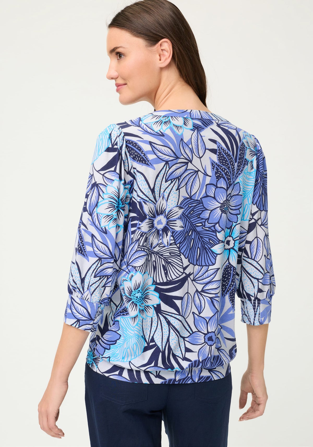 T-shirt à col fendu et motif floral