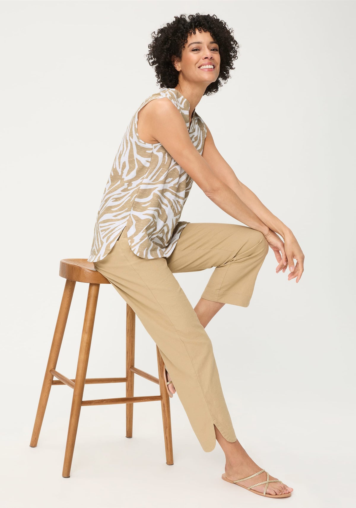 Sleeveless Neo Zebra V-Neck Shell