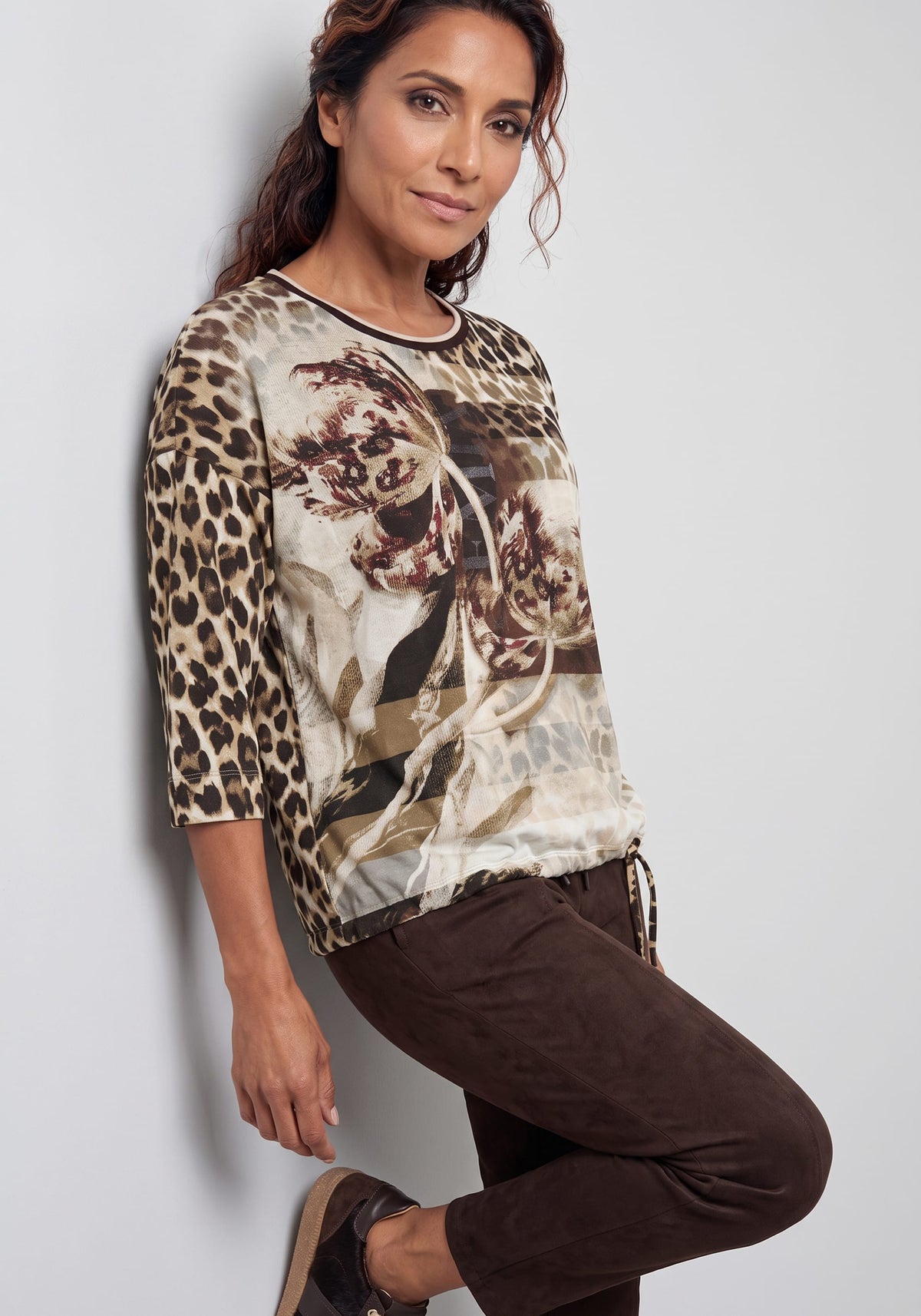 T-shirt à imprimé léopard multicolore
