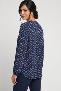 Wave Split Neck T-Shirt