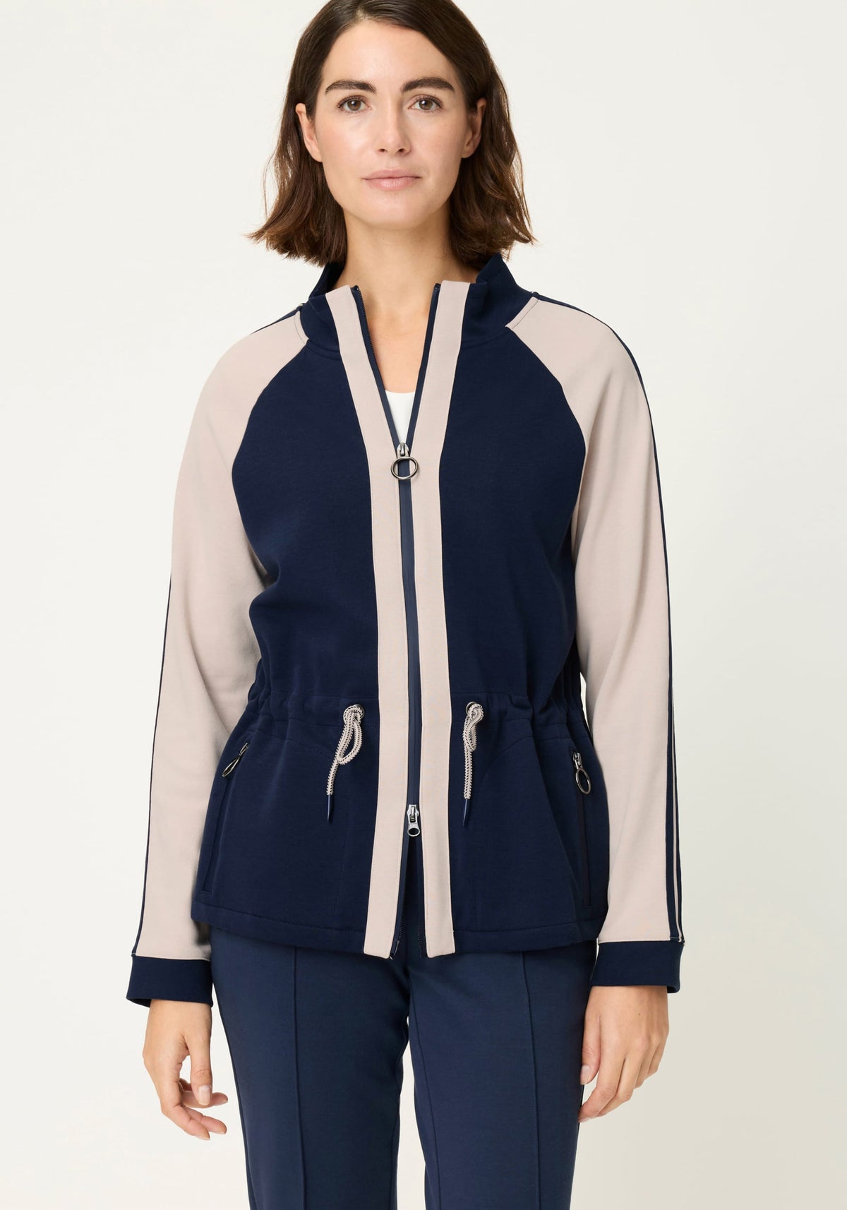 Veste en jersey zippée sur le devant