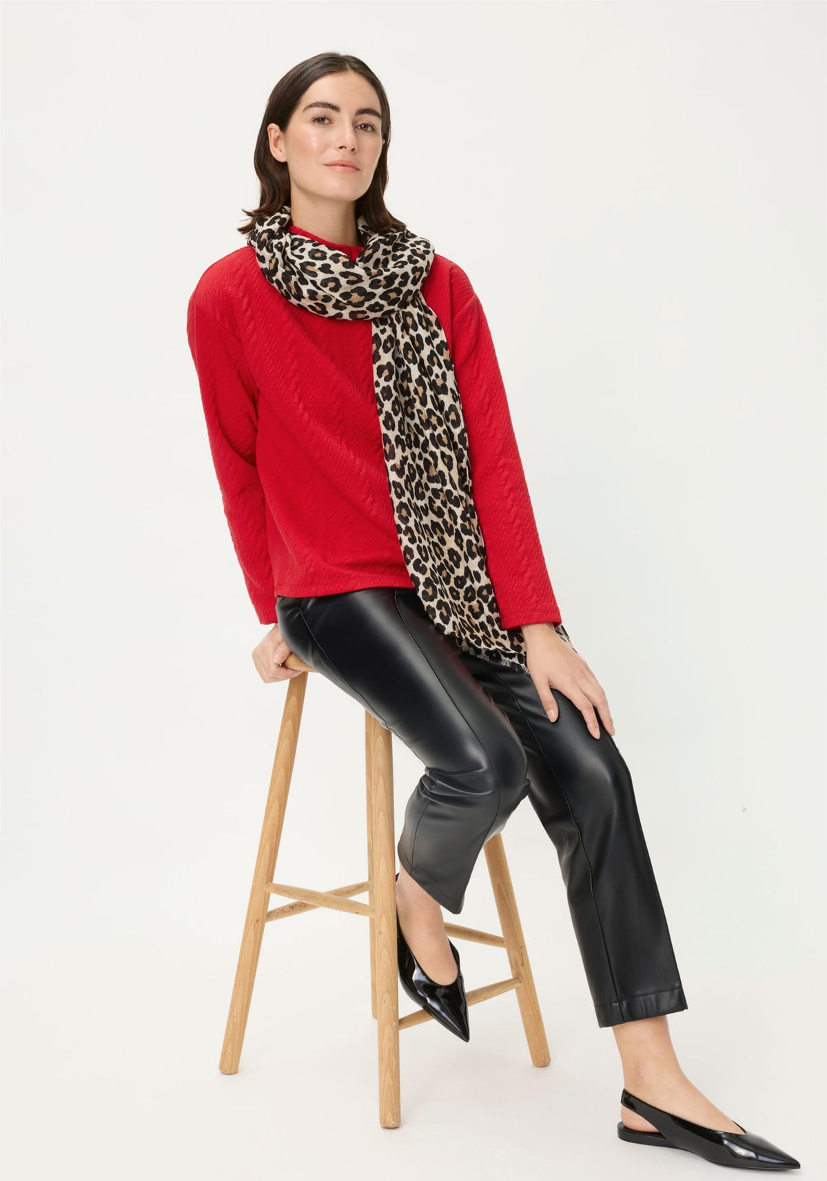 Jersey texturé à col cheminée