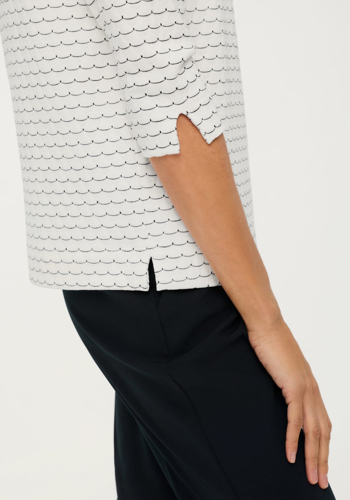 Scallop Stripe Jersey Top