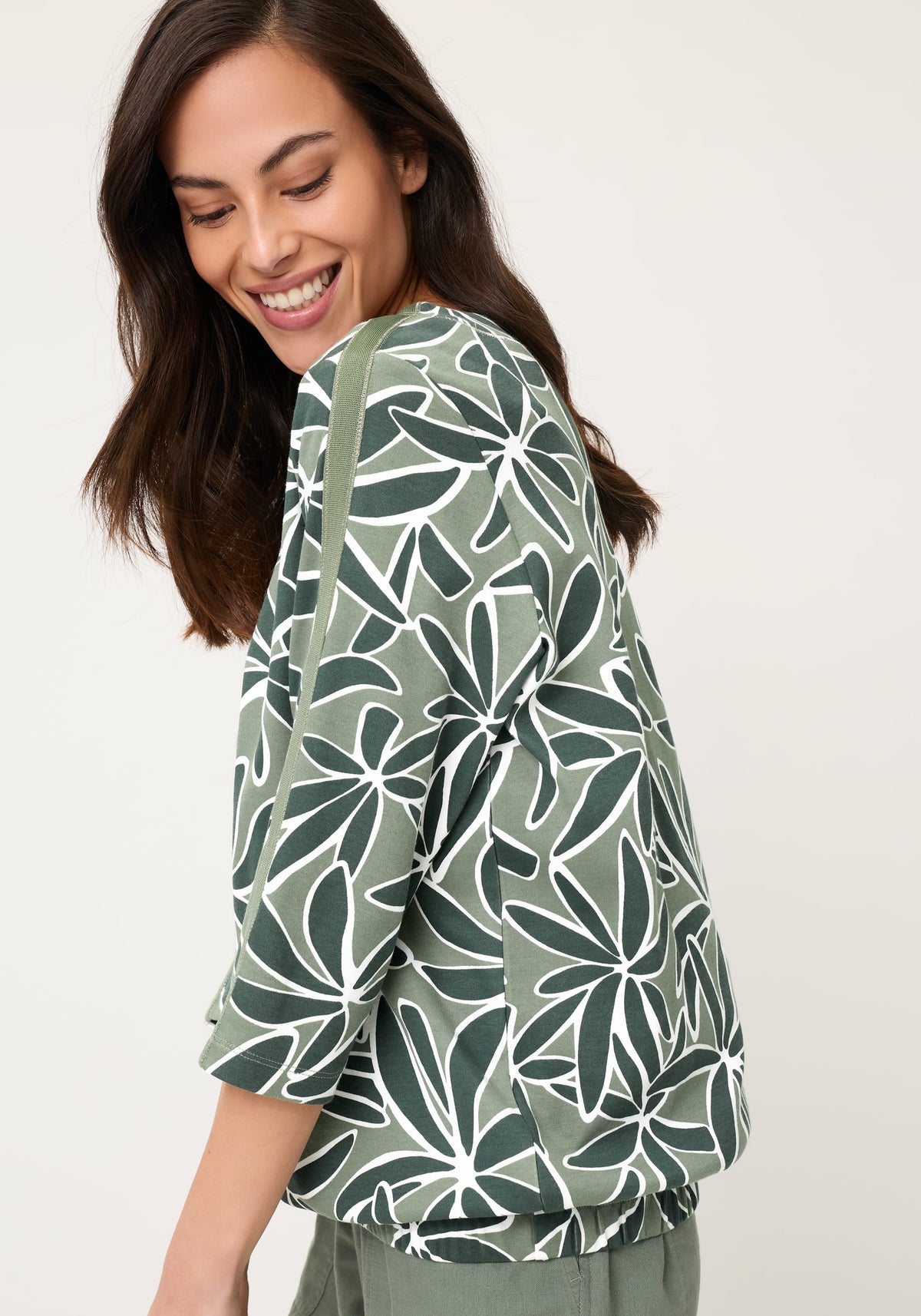 Palm Design Jersey Top