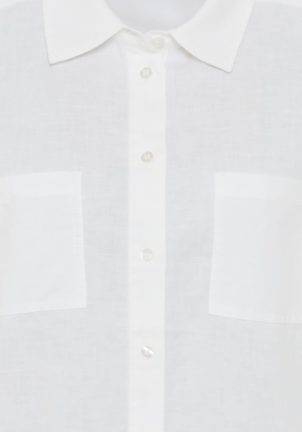 Chemise à pattes de boutonnage à manches roulées