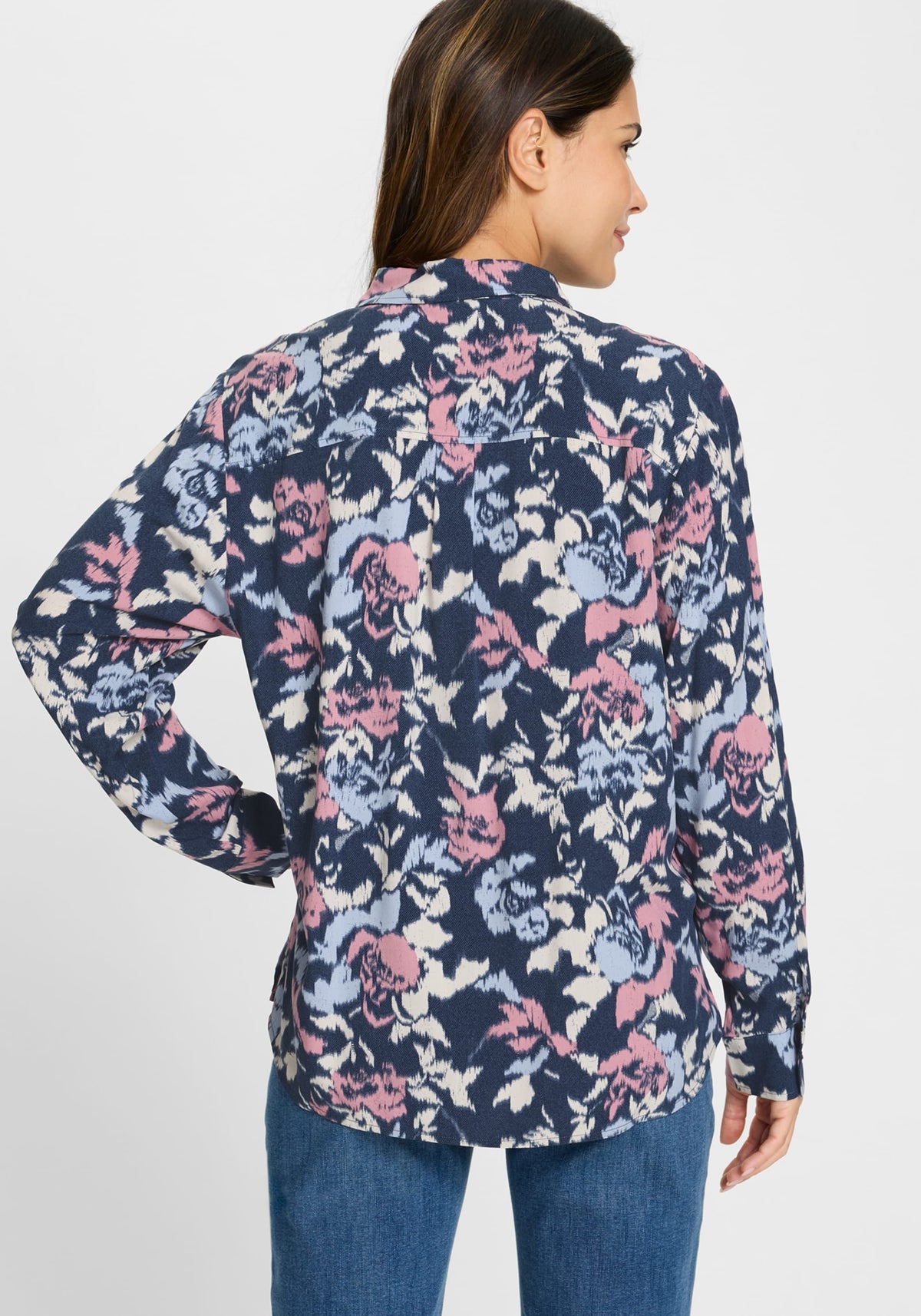 Chemise à fleurs abstraites