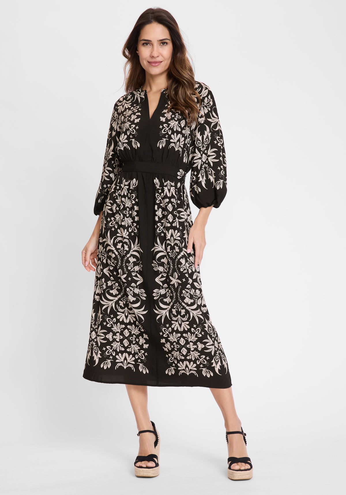 Robe à imprimé ornemental