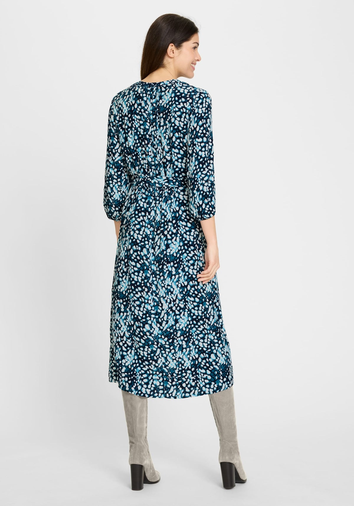 Robe tunique moderne à imprimé animalier