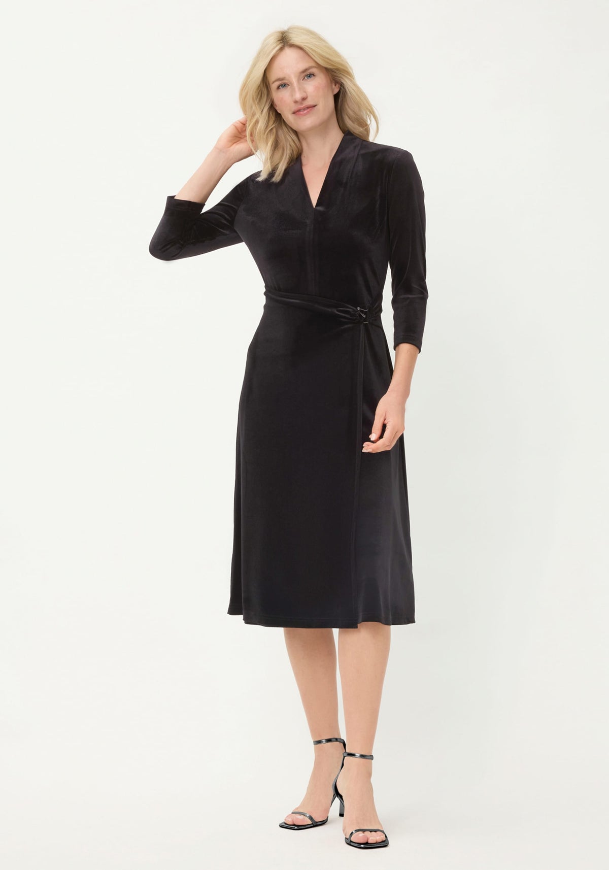 Robe en velours faussement enveloppante