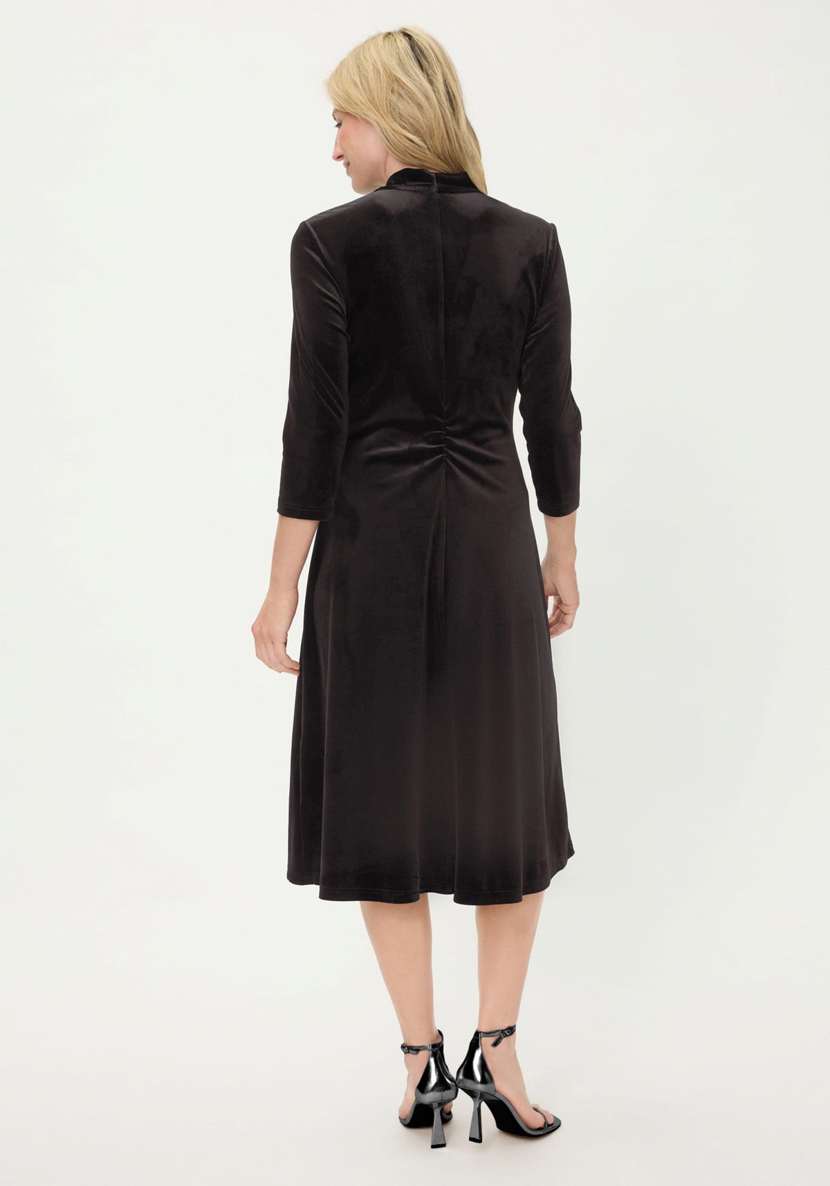 Robe en velours faussement enveloppante