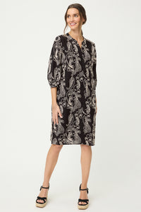 Robe à manches 3/4 brodée
