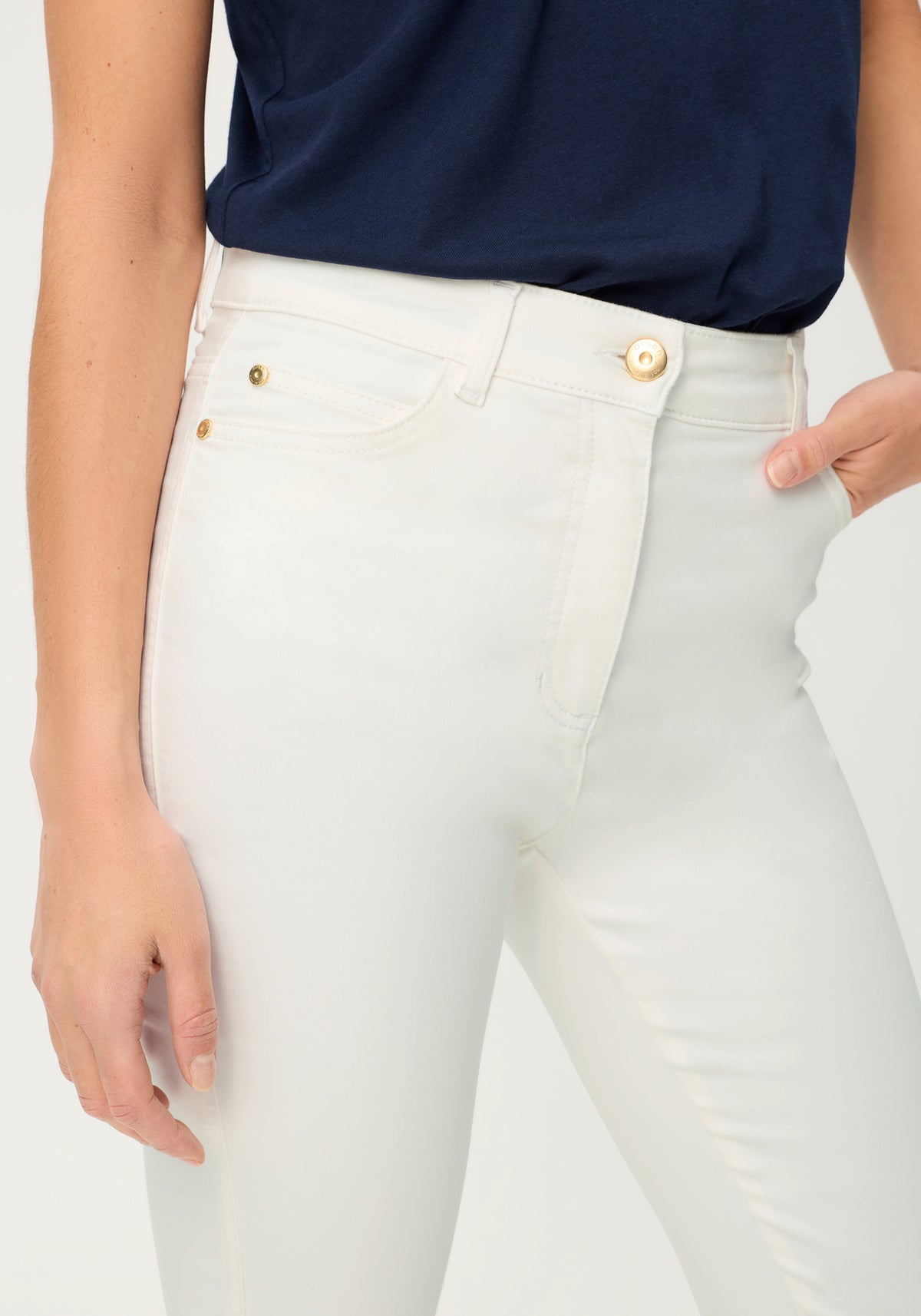 Pantalon slim court