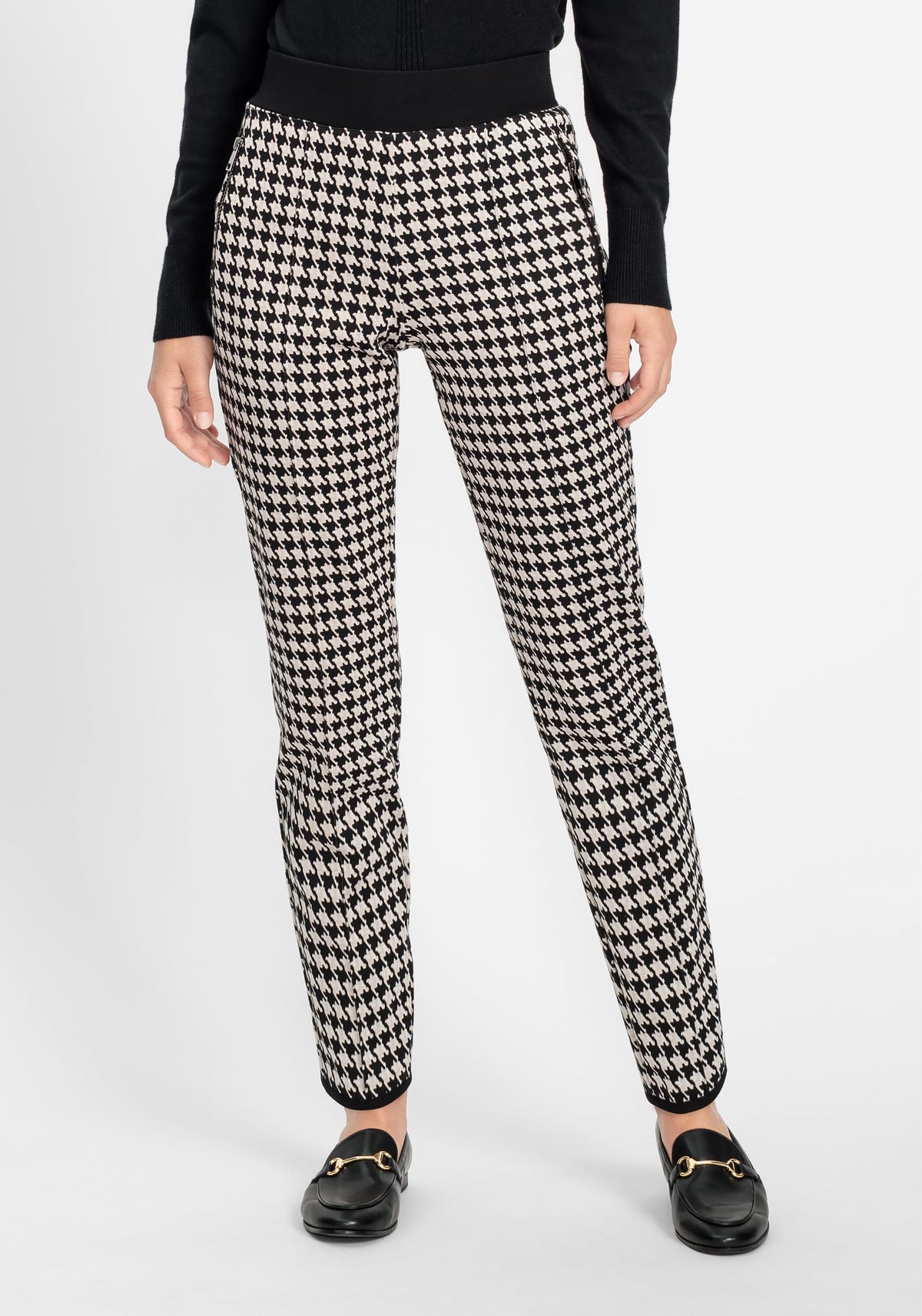 Houndstooth Jersey Knit Cropped Pant