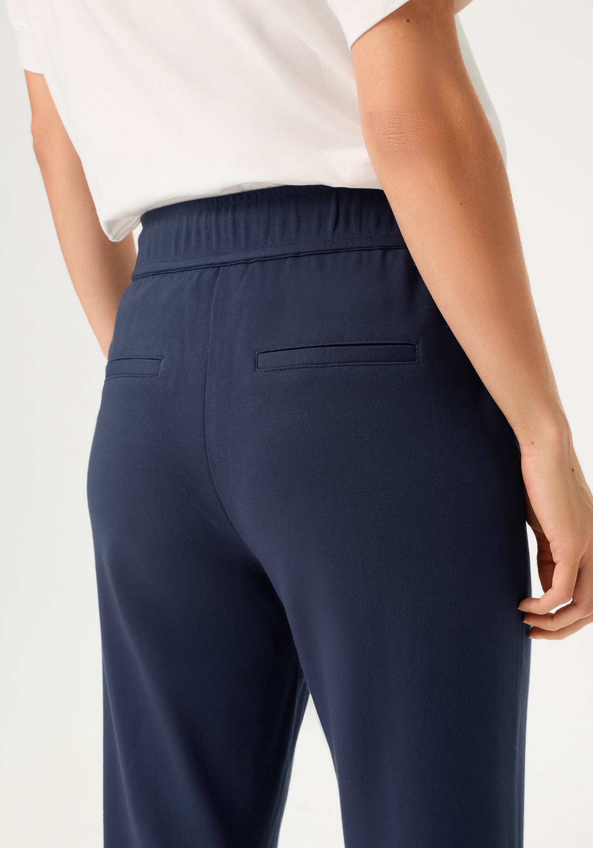 Lisa Fit Drawstring Pant