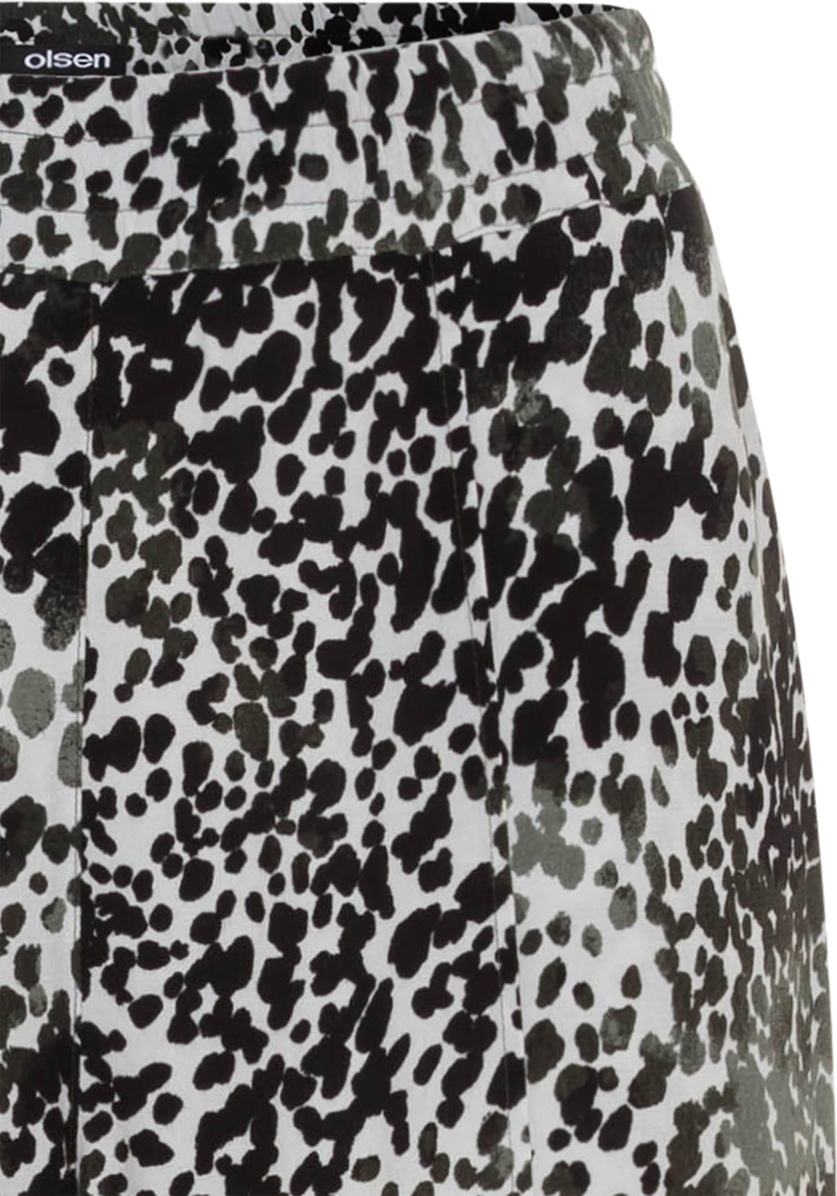 Mona Fit Modern Animal Print Pant