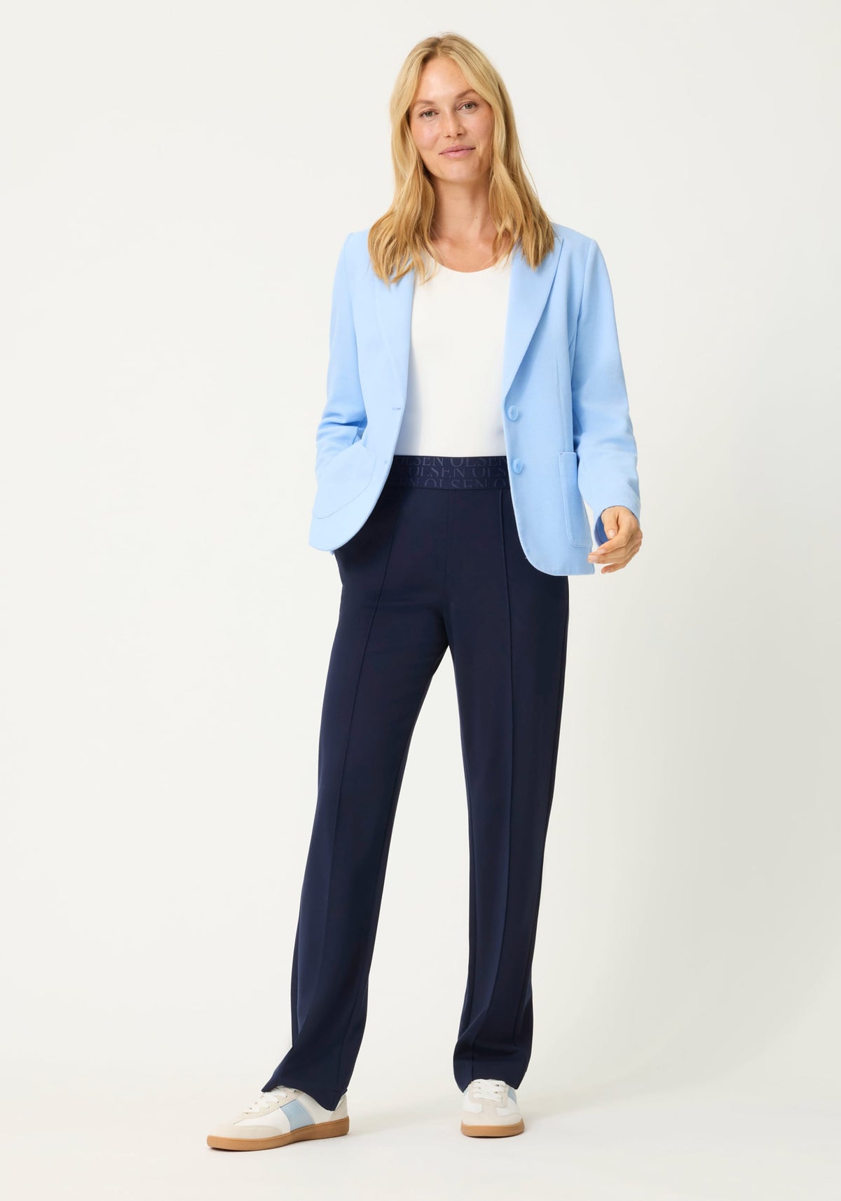Pull-On Knit Pant