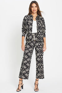 Anna Fit Ornamental Cropped Pant