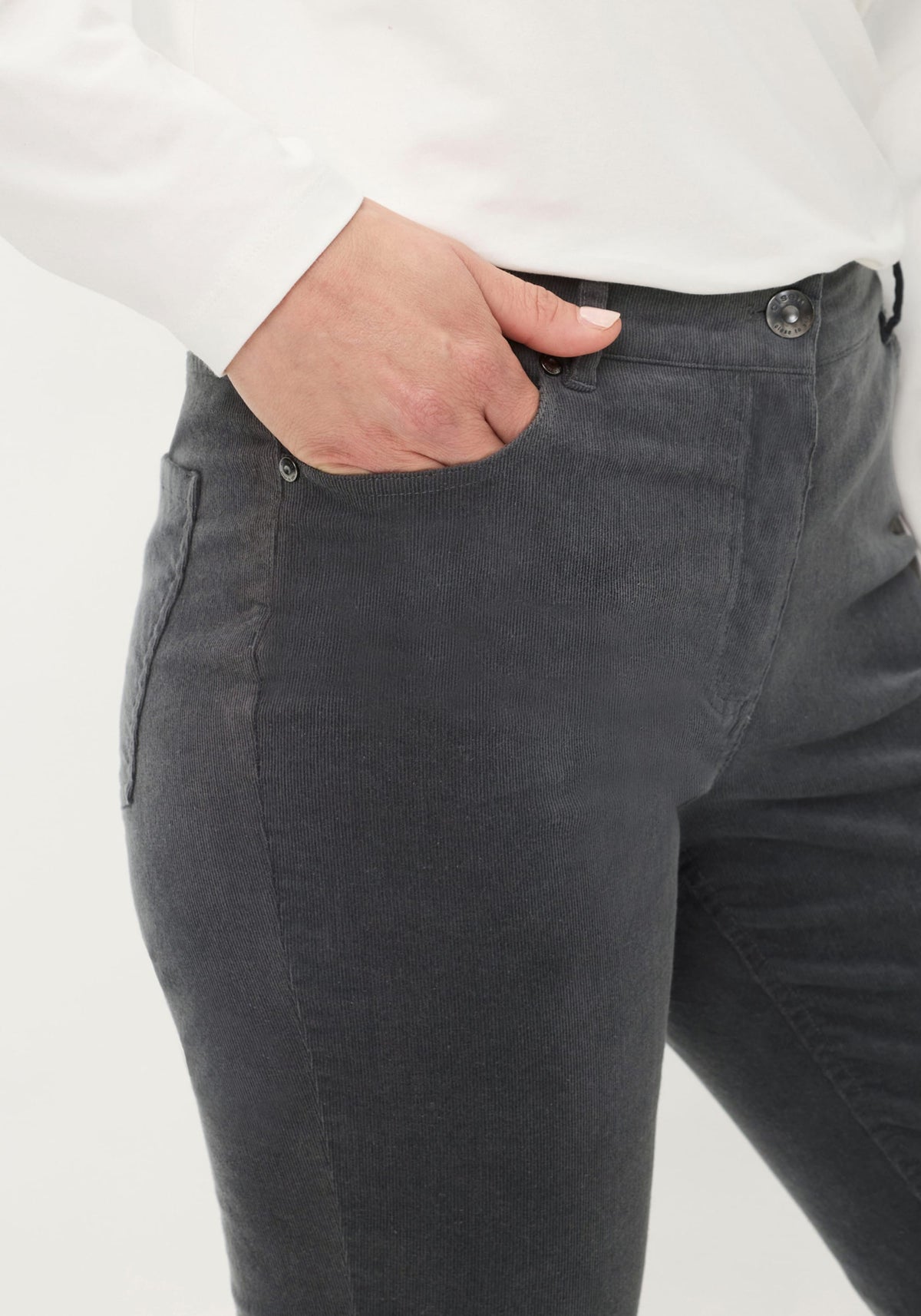 Pantalon en velours côtelé Lisa Fit