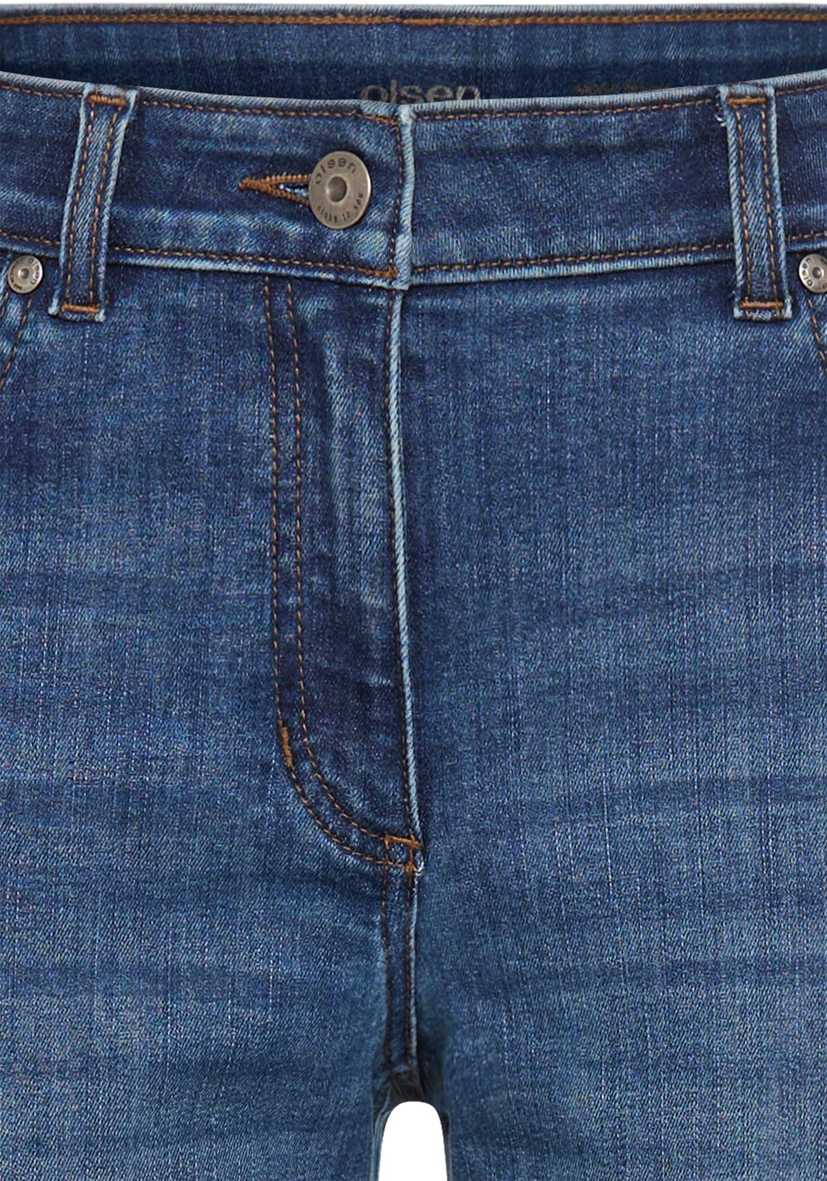 Lisa Fit Straight Jeans