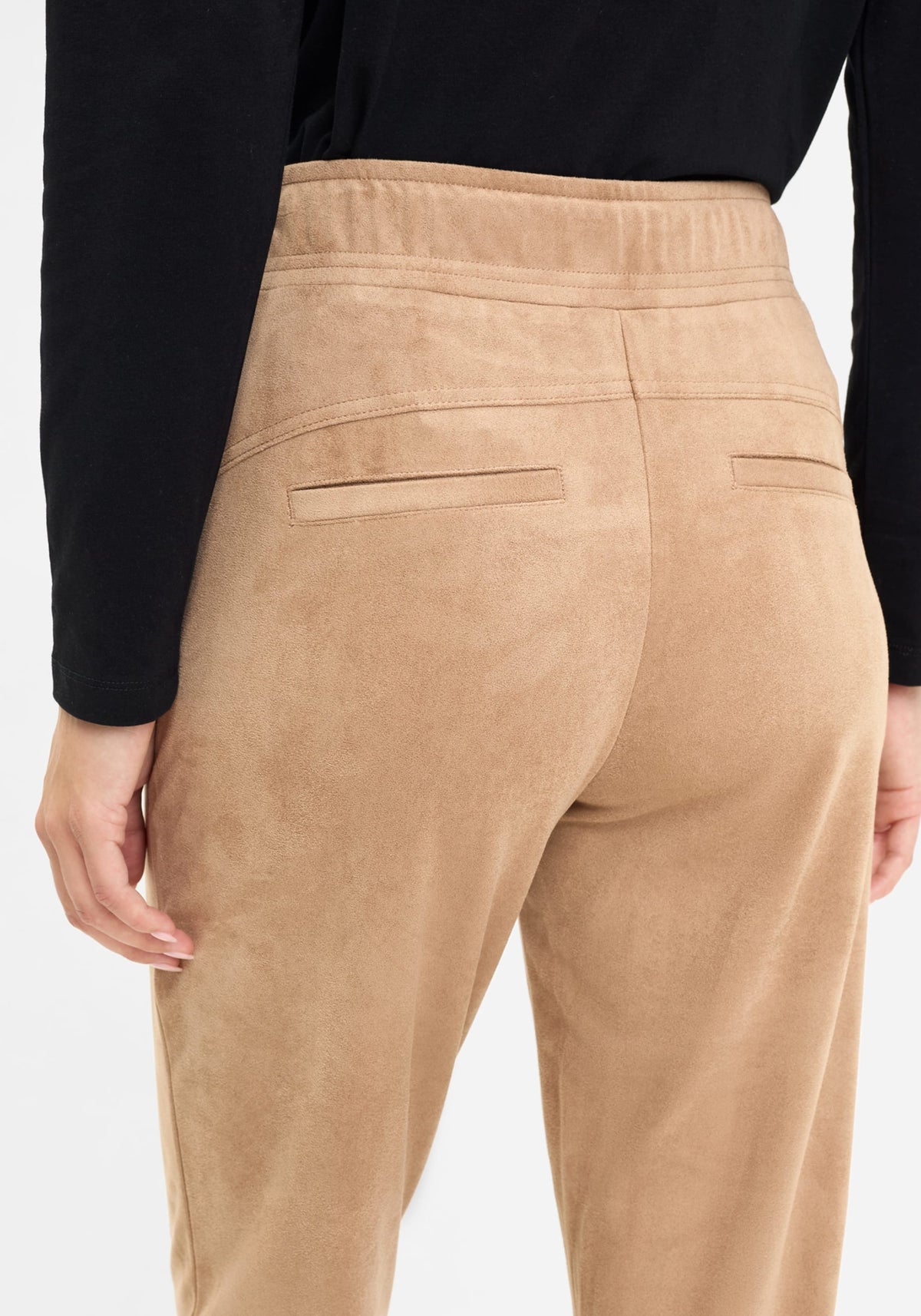 Pantalon droit Lisa Fit en faux daim