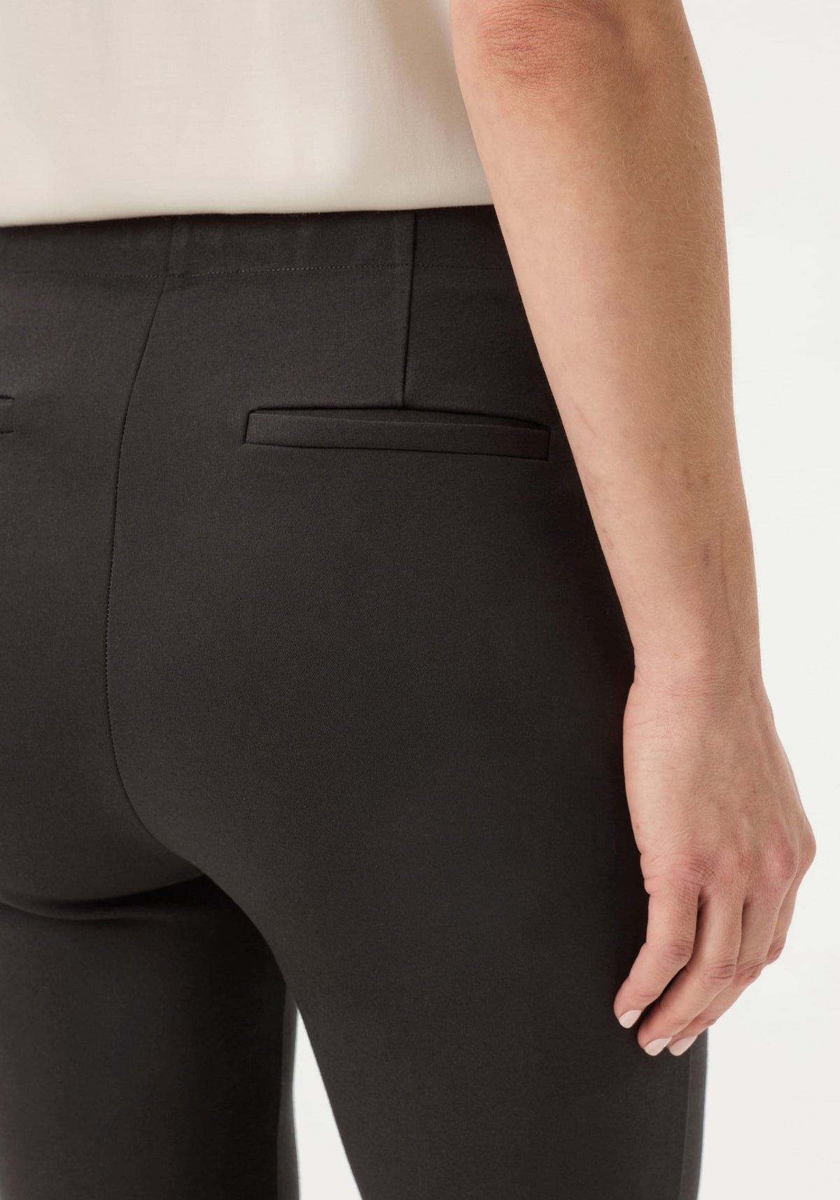 Pia Fit Jersey Knit  Pant