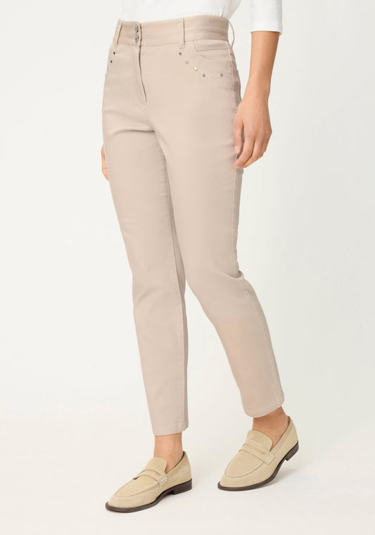Pantalon court en coton stretch