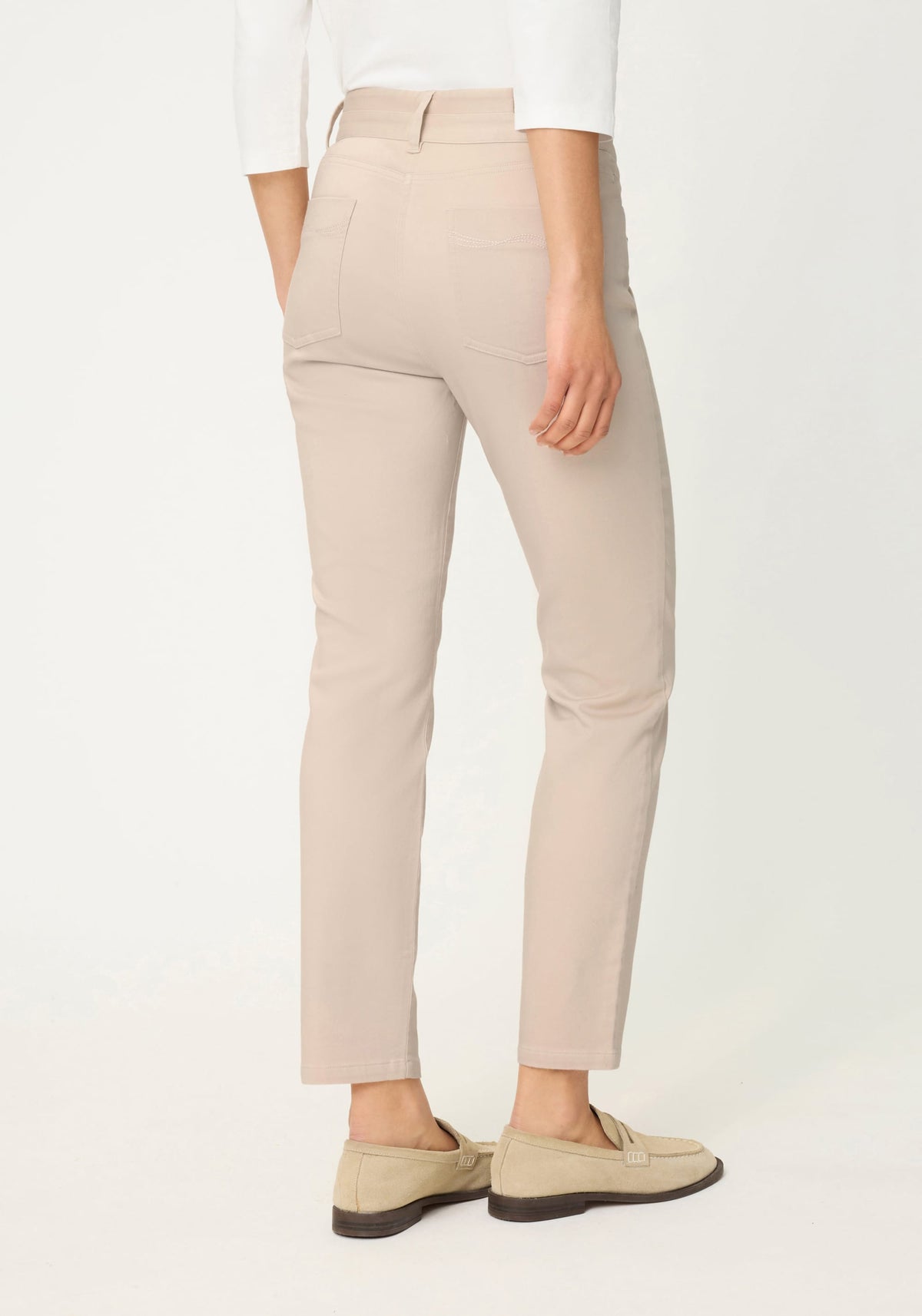 Pantalon court en coton stretch