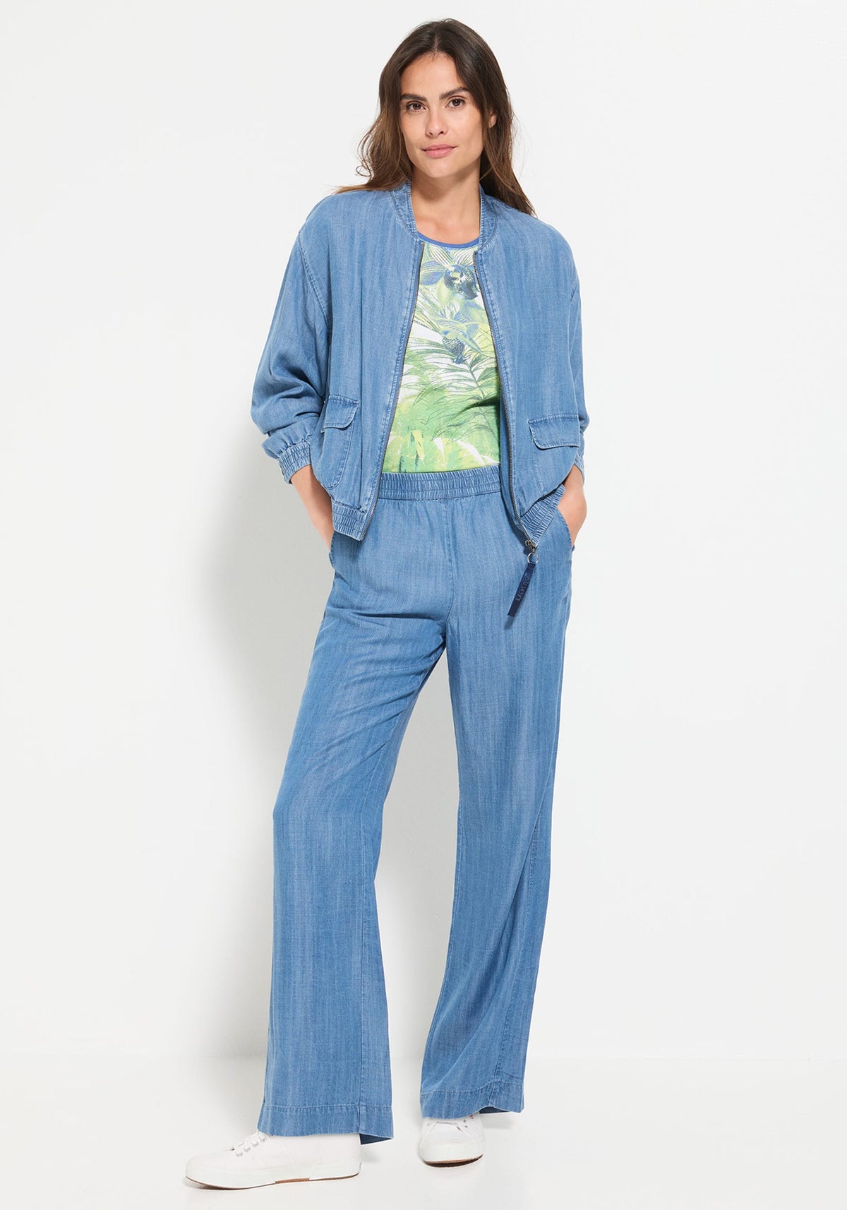Relaxed Pull-On Pant