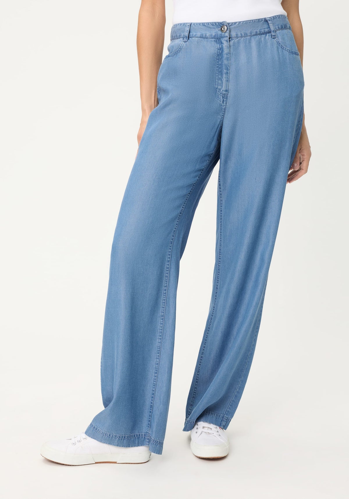Relaxed Wide Leg Pant