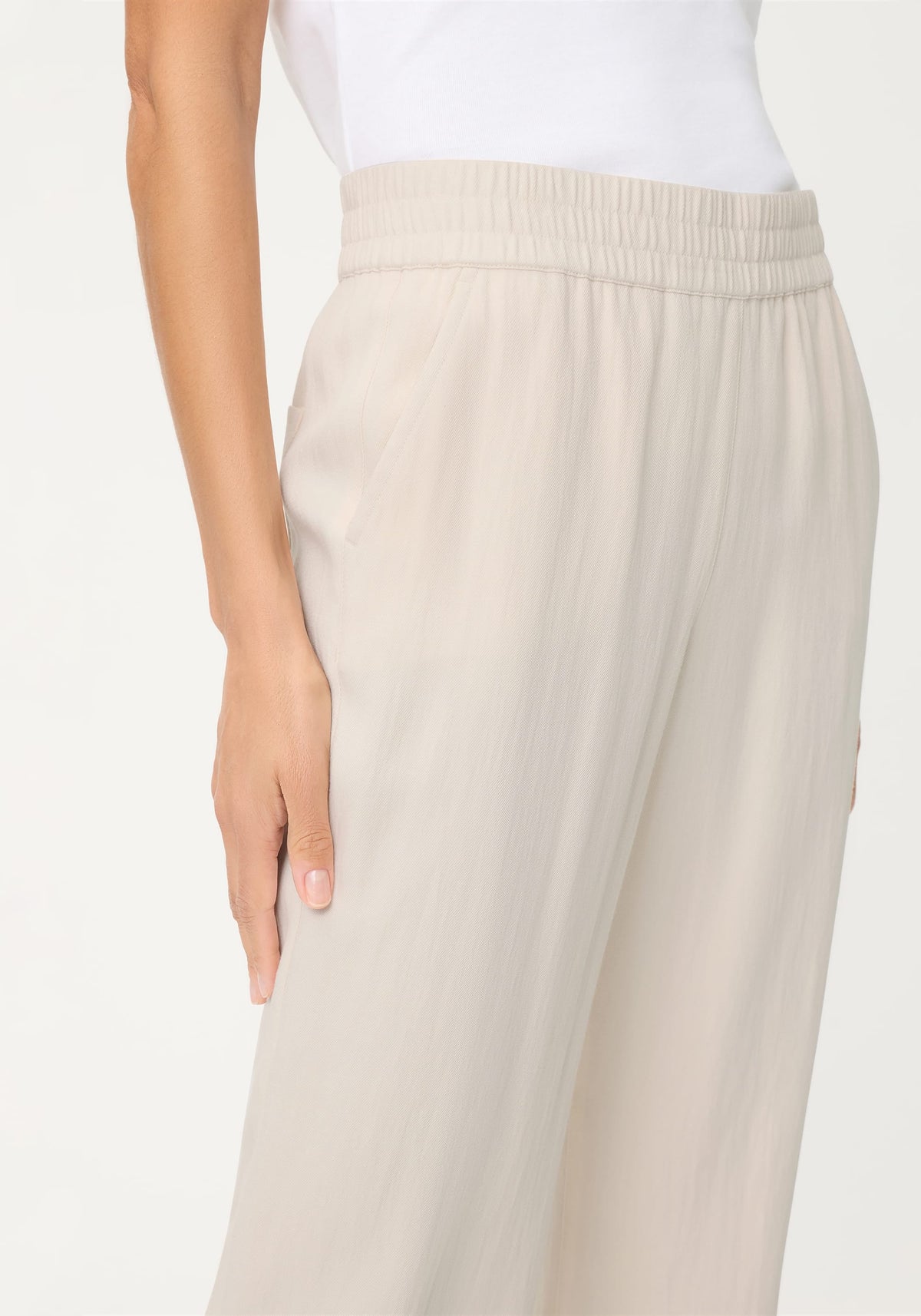 Twill Pull-On Pant
