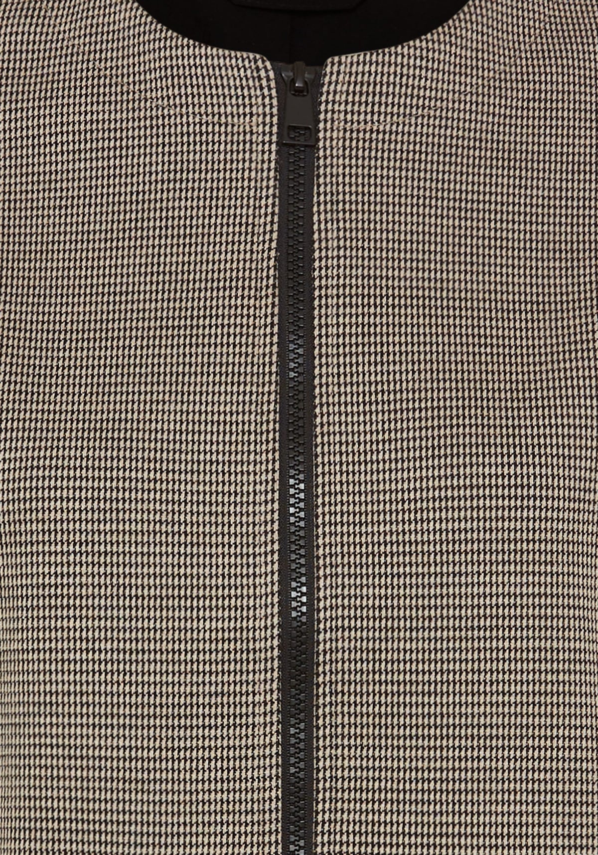 Veste à carreaux zippée