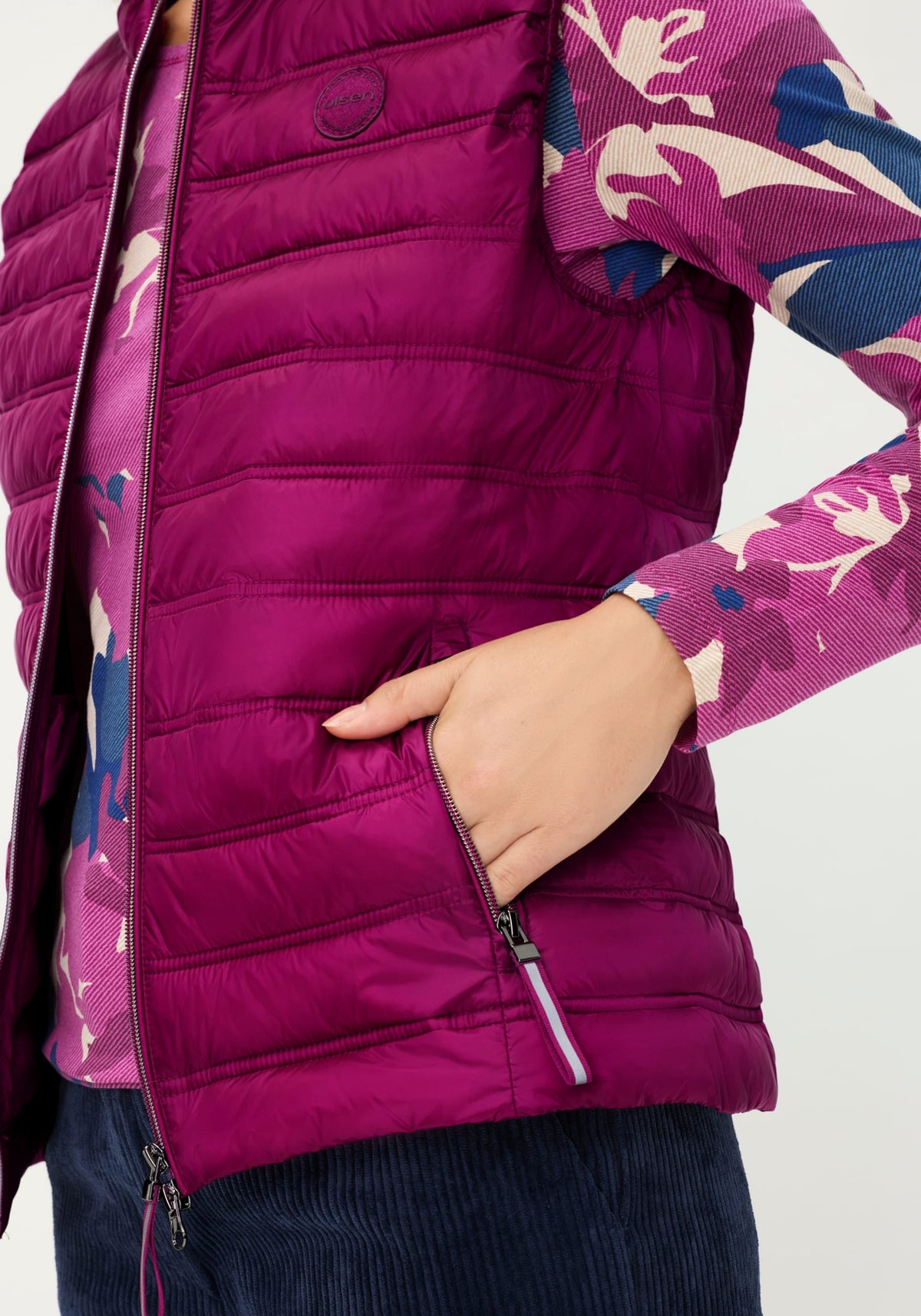 2-in-1 Reversible Quilted Vest