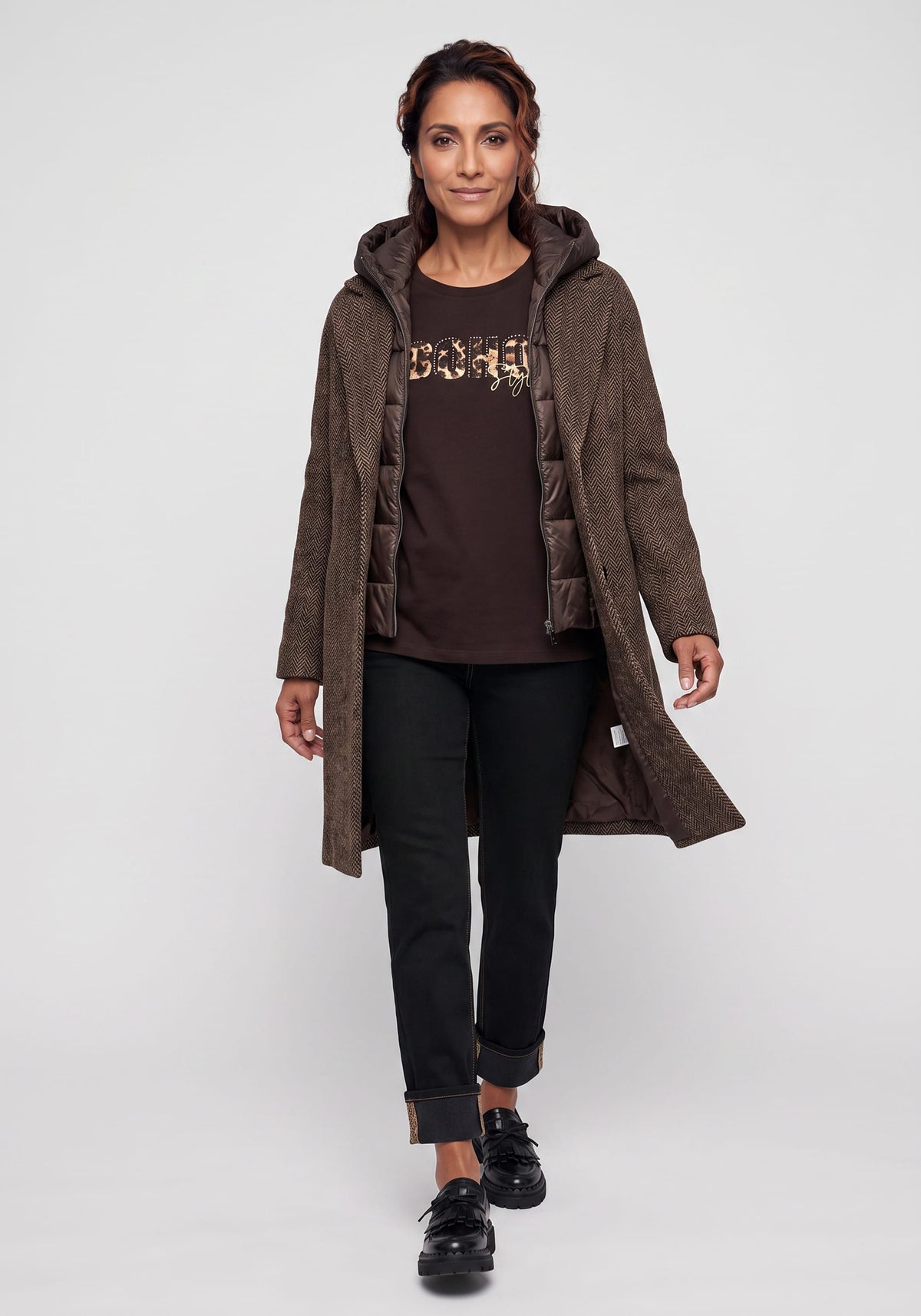 Manteau convertible en techniques mixtes