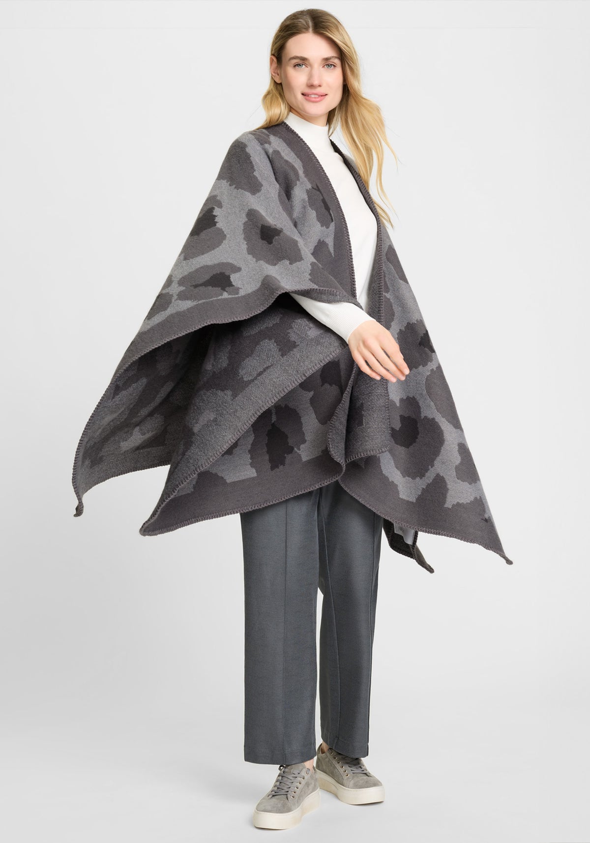 Leopard Cape