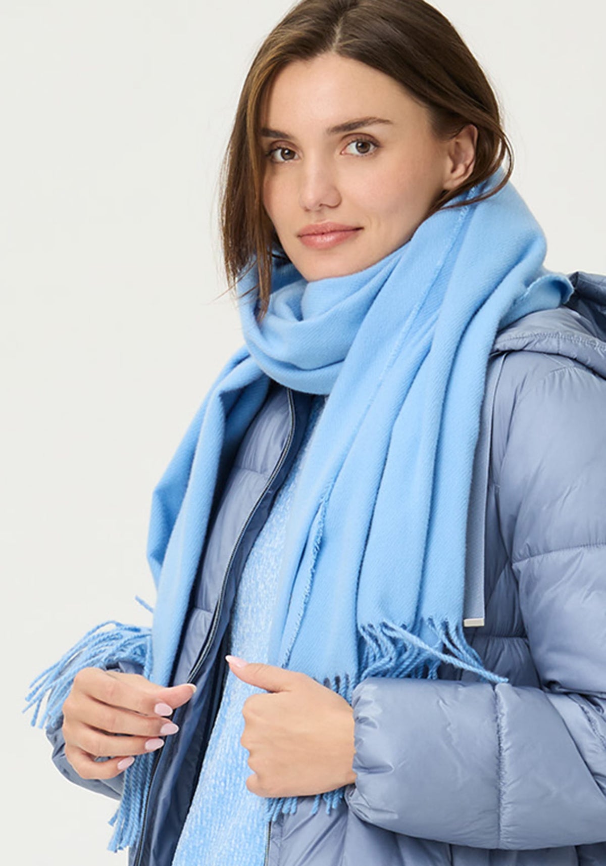 Echarpe solide avec franges