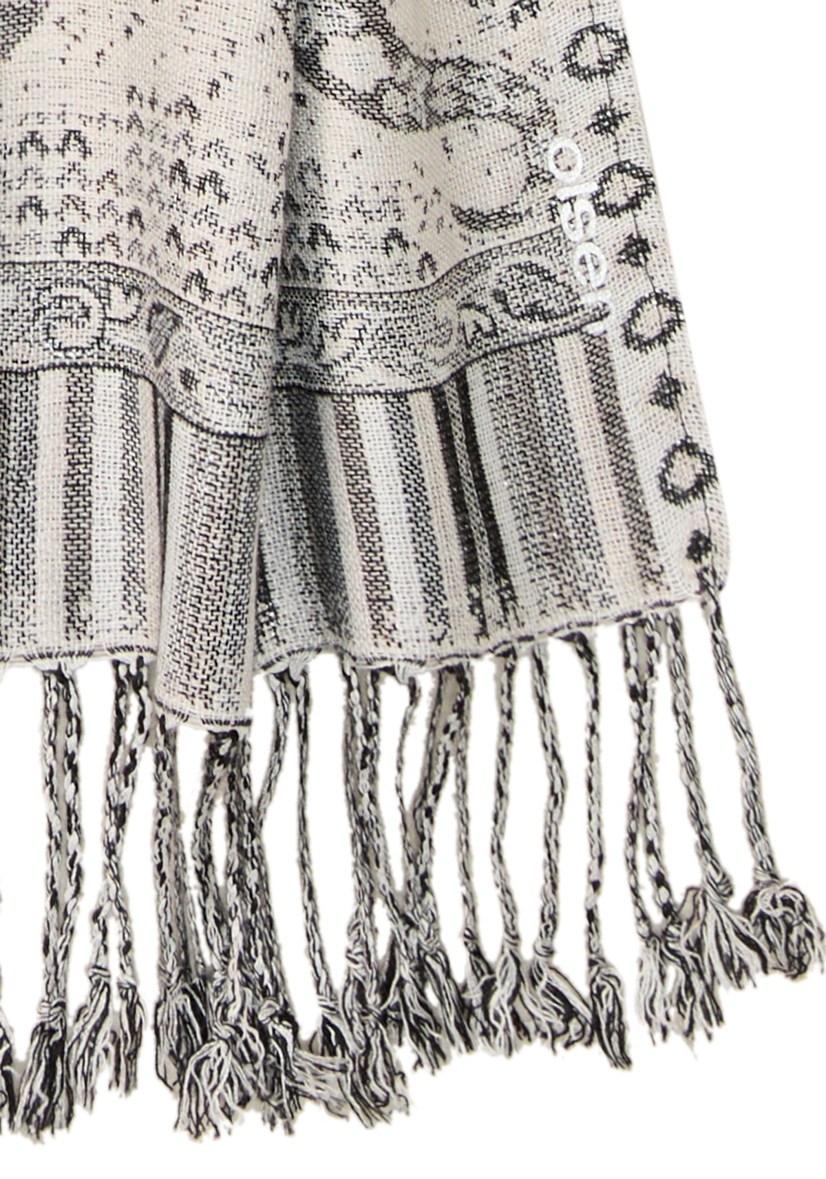 Ornamental Paisley Scarf